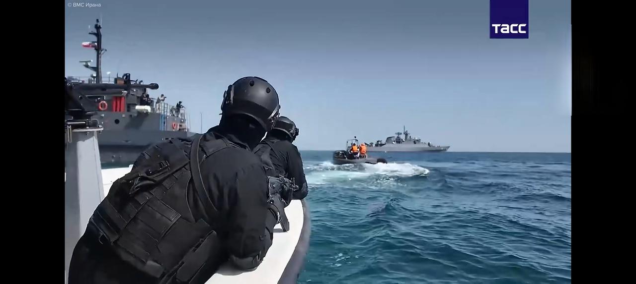 塔斯社镜头下的2026“安全纽带”演习，确实没看见中国海军的身影。中国海军缺席了