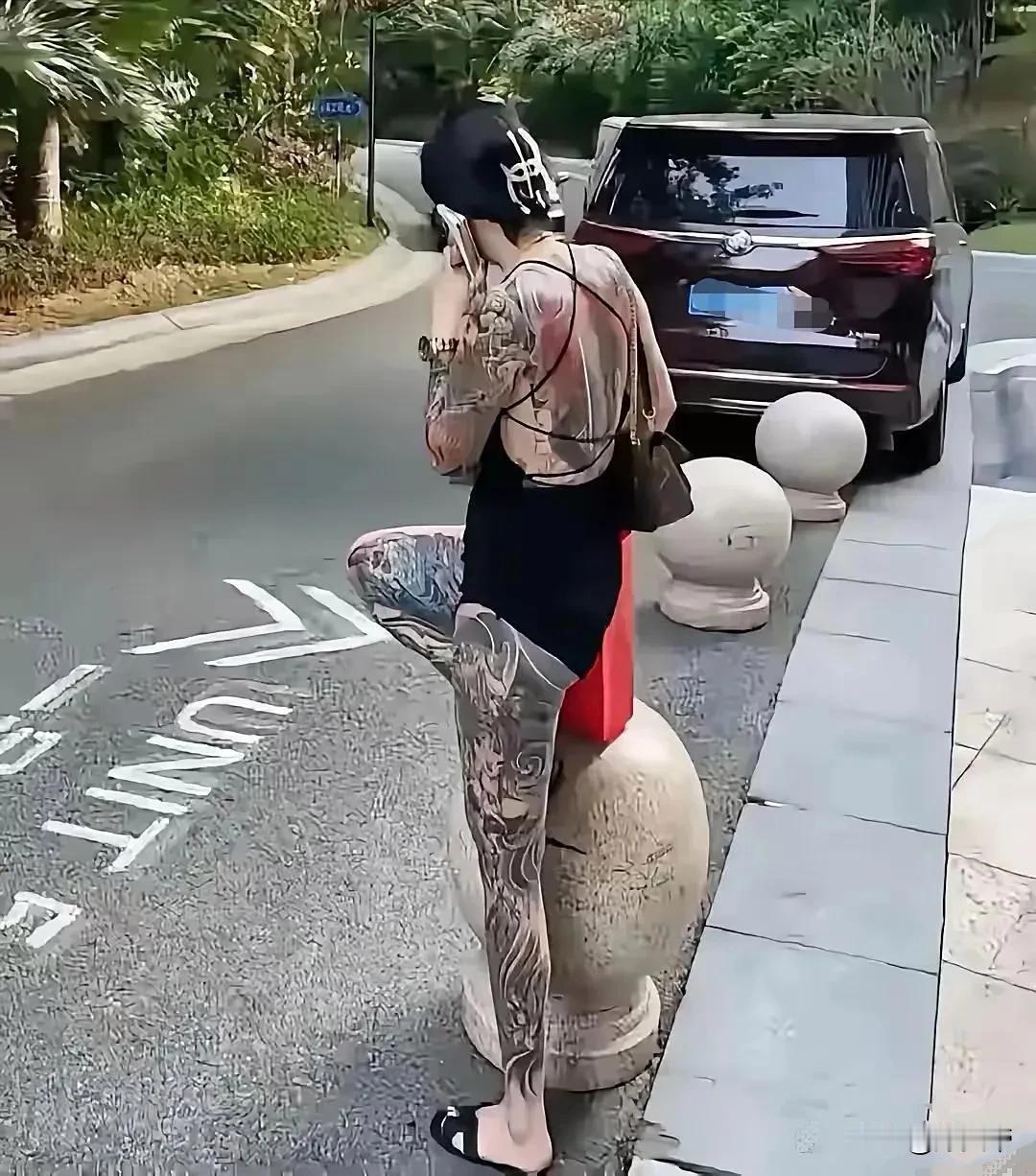 一看就知道绝对是个大姐大