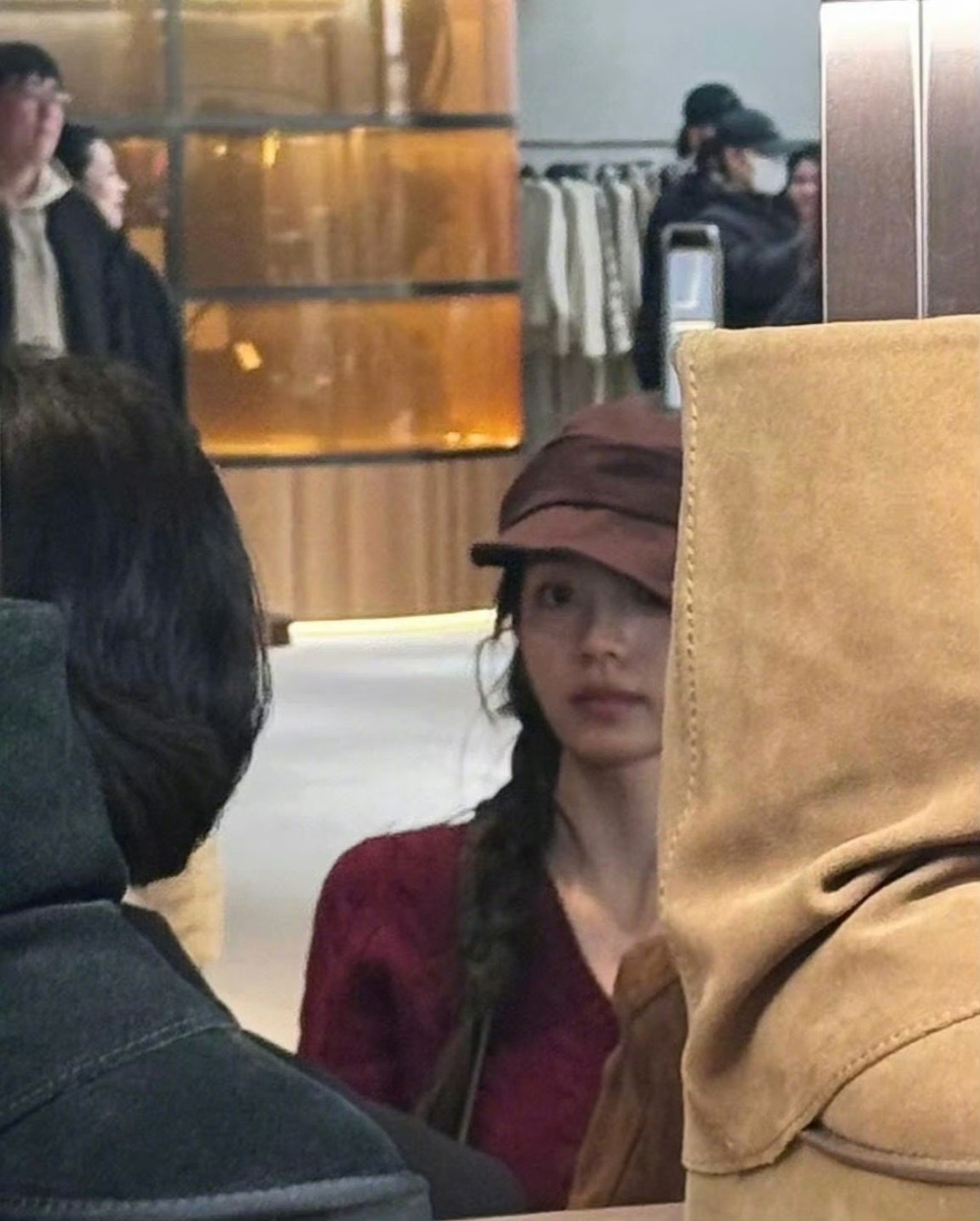 就田曦薇这个大大方方的美！！！又被生图硬控了