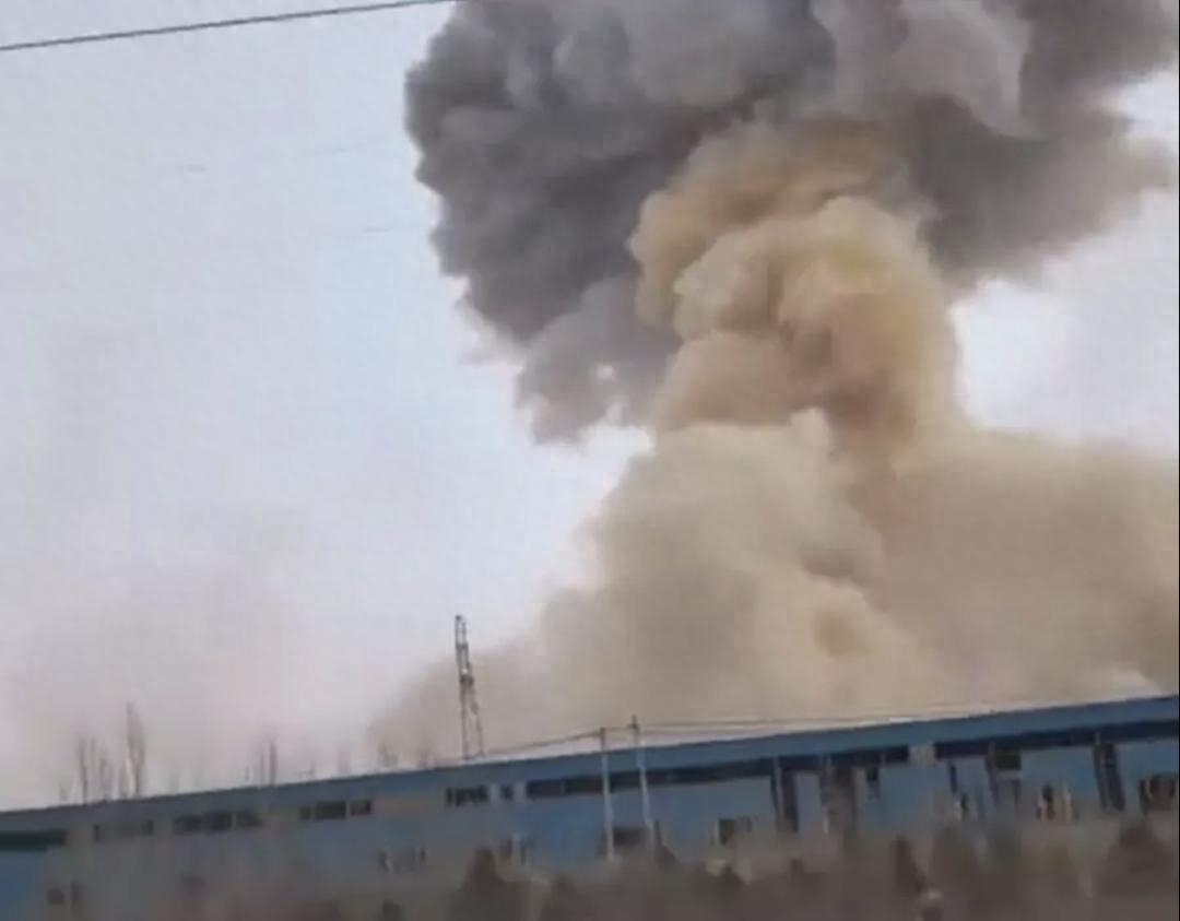 最近大家都在关注内蒙古的化工企业爆炸事件，事发当天，远在20公里外的人都感受到了