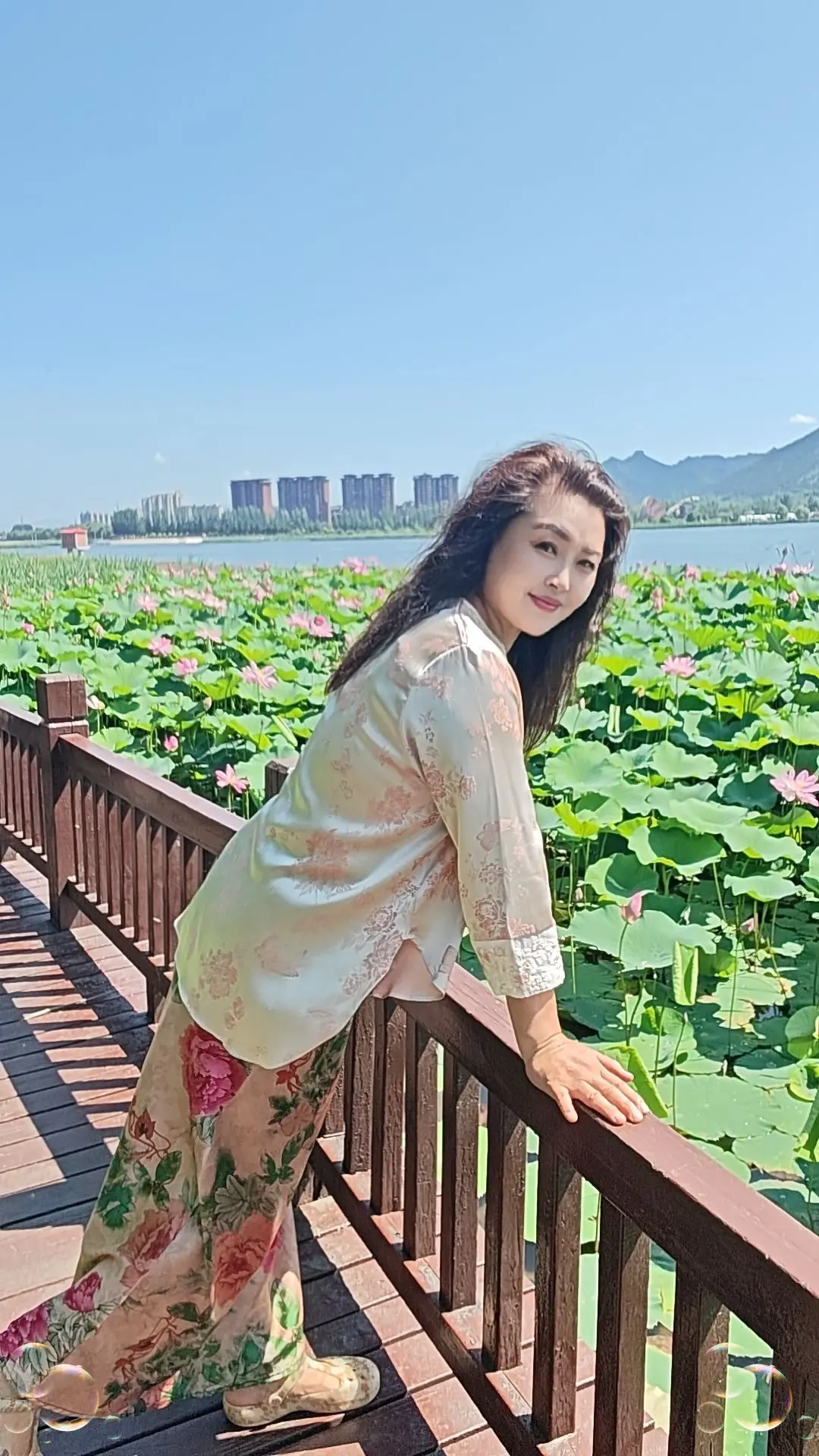 短暂的陪伴但那份甜蜜我会深深刻在心间。