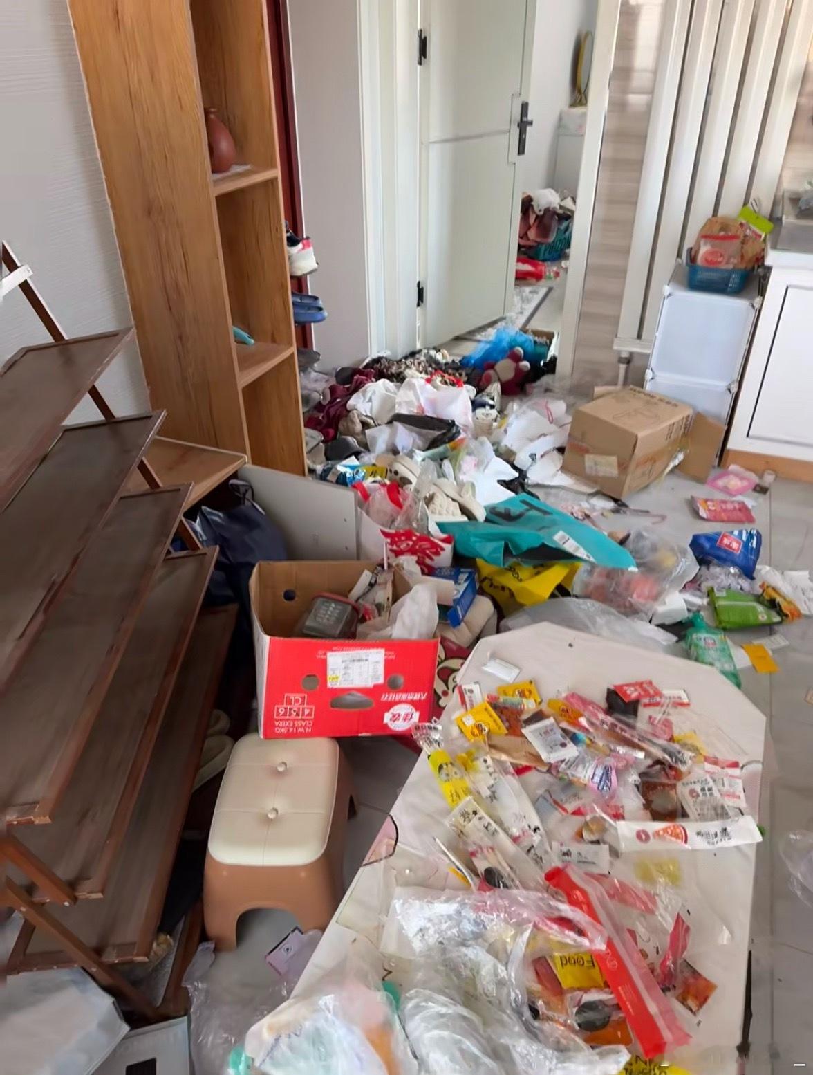 突然发现买房比租房家务多了N倍  这和谁的房子无关，干净利索的人租房也一样打理的