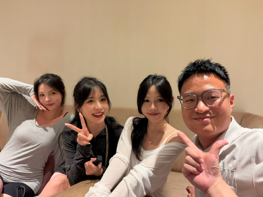 喜报连连，12 好看。