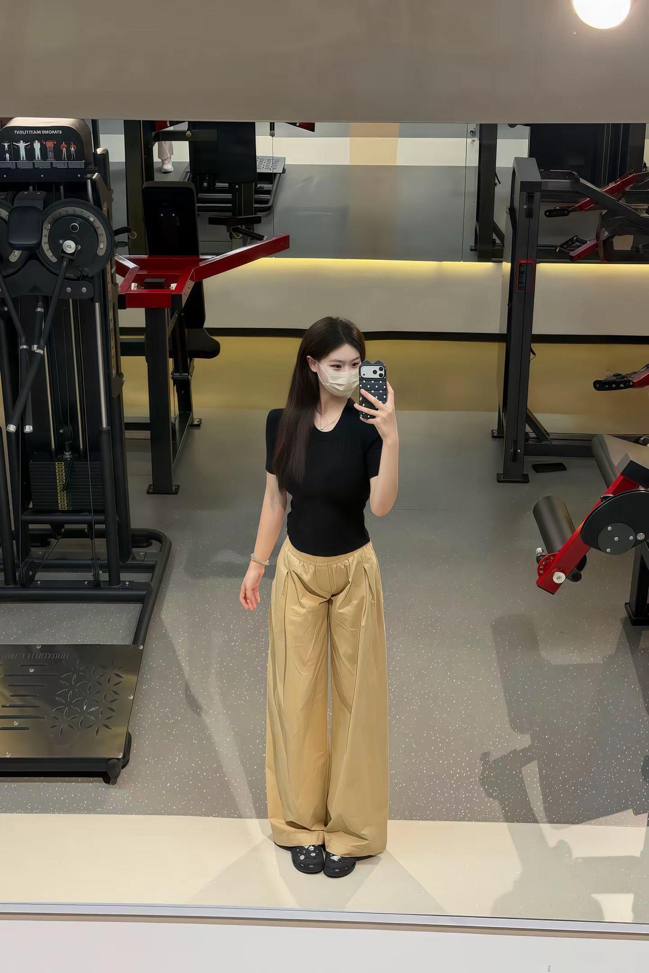 一个人送给另一个人最珍贵的礼物是时间健身 穿搭 健身房ootd