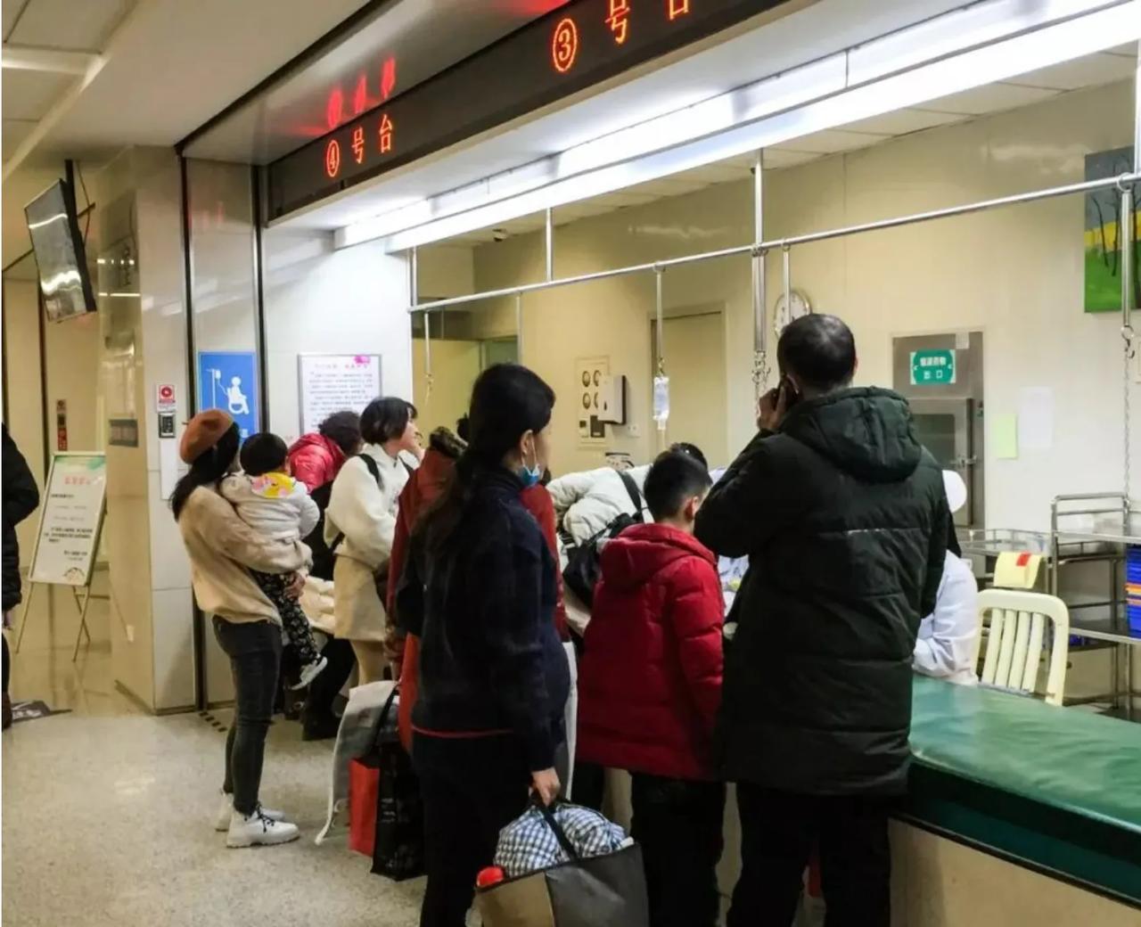 太难了，孩子生病是扛着还是去医院？看病其实有更快的方法！

#北京市儿童医院门诊