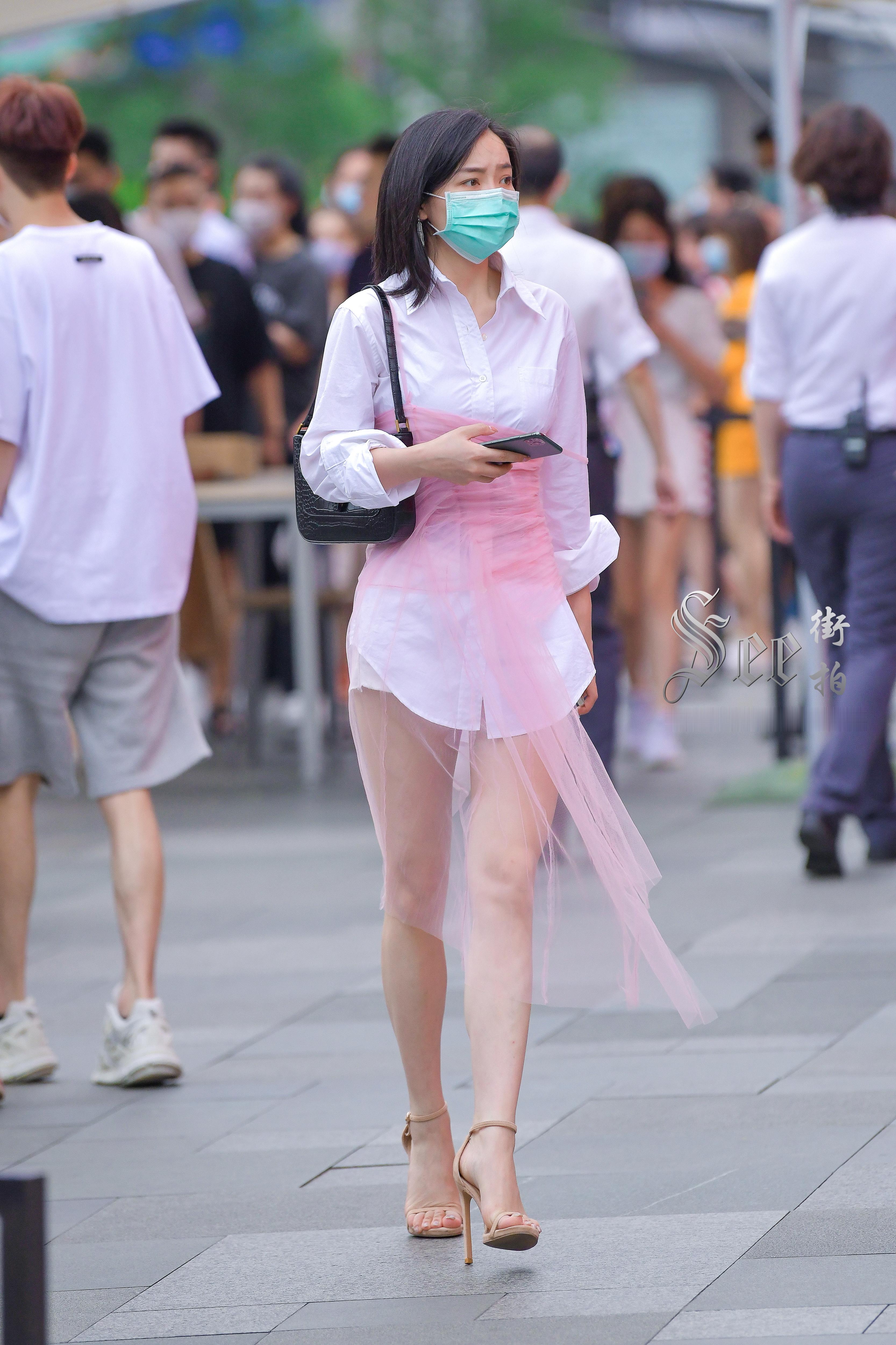 白色衬衫裙，高挑靓丽~~ ​​​