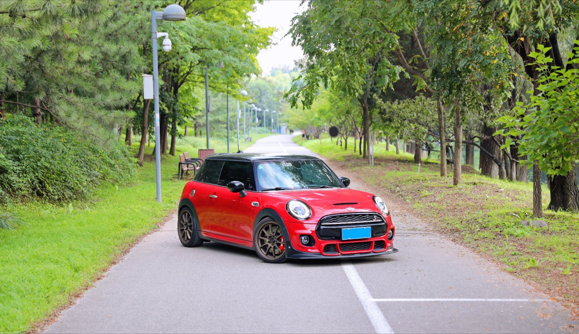 送给自己的七夕礼物 F56 MINI Cooper S升级了国产刹车很多人可能会