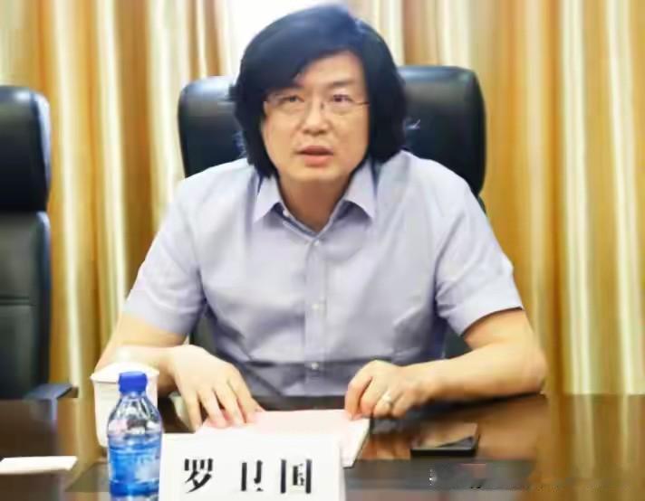 散户新年接立案书：老板套现1.56亿跑路，A股的游戏规则谁说了算？2025年12