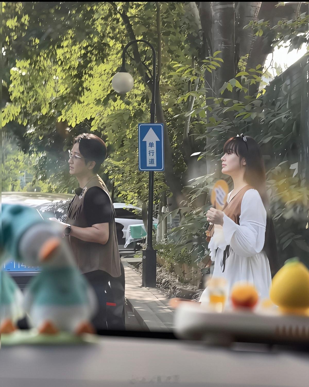 准备复出打拳了，所以赚来的钱还要AA吗？邹市明宣布复出冉莹颖冉莹颖说打输了大不了