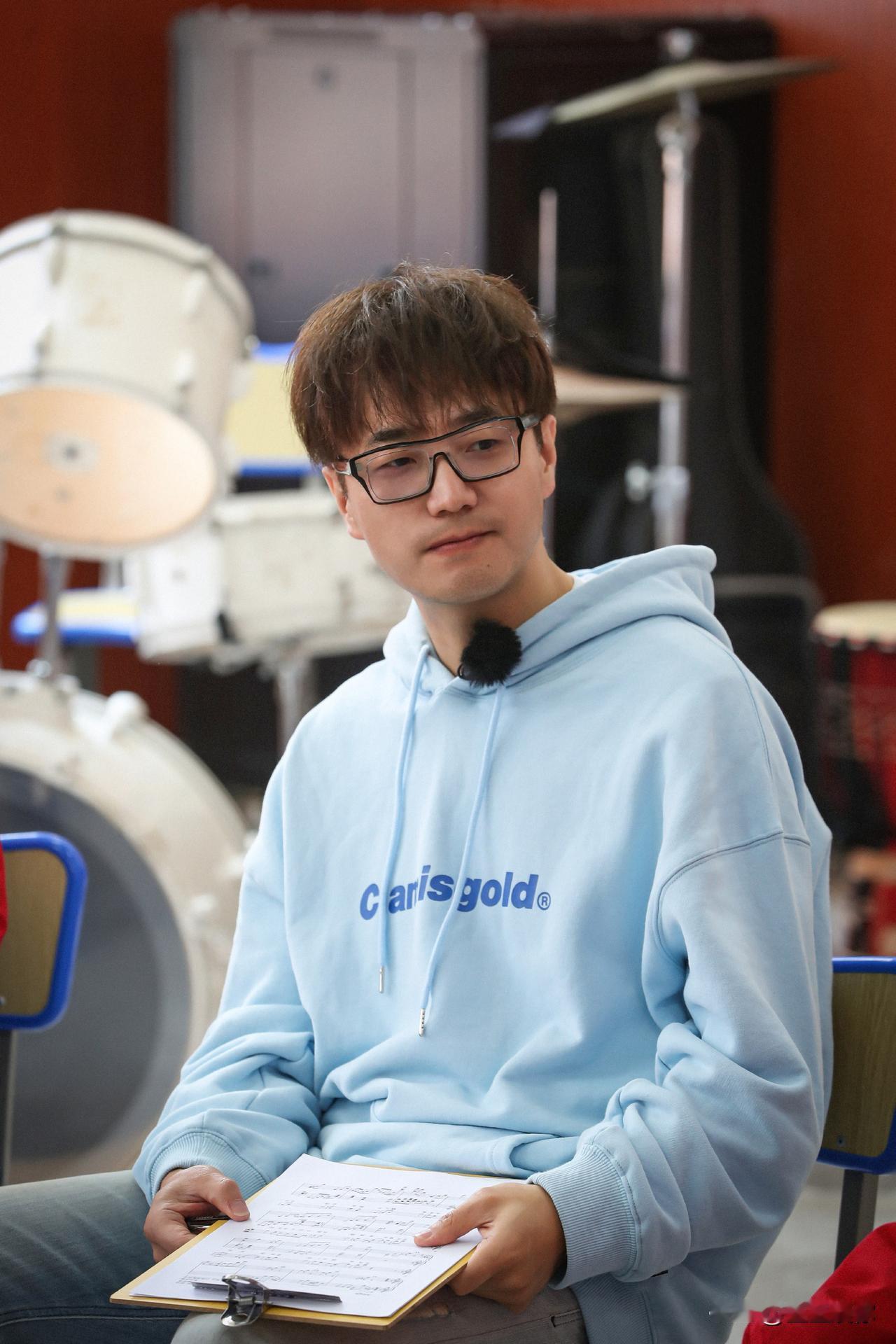 单论从未登上《歌手》舞台的实力派，今年最值得被看见的男歌手当属王铮亮，女歌手则是