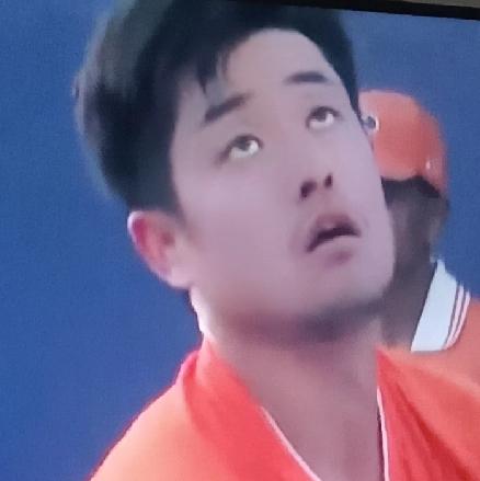 吴易昺马德里资格赛2-0横扫 对手，晋级资格赛决胜轮！
        北京时间