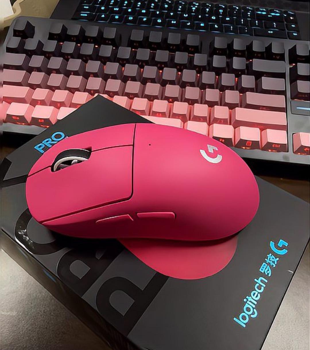 品牌广告竟称消费者“像狗一样跑来”，罗技引发众怒。
3月26日，罗技官方旗舰店在