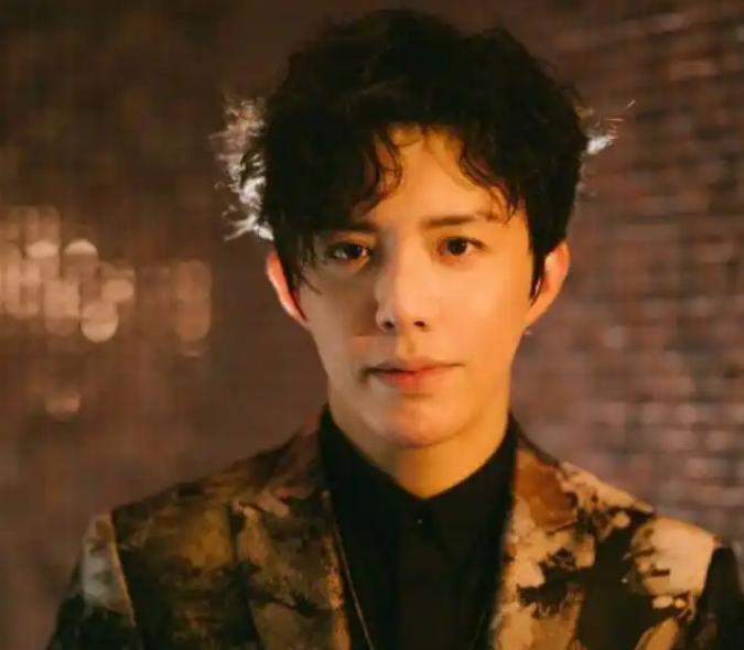 李汶翰前女友控诉李云迪！娱乐圈又有新瓜了，司晓迪突然发文开撕李云迪，称对方把她带