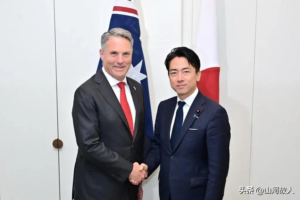 日澳敲定高超音速武器合作，日本海外试射突破红线，地区风险全面升级！

 
8月1