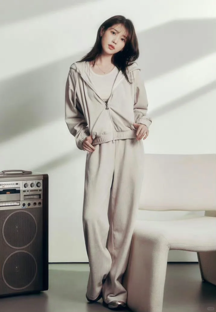 【IU】  New Balance HK更新