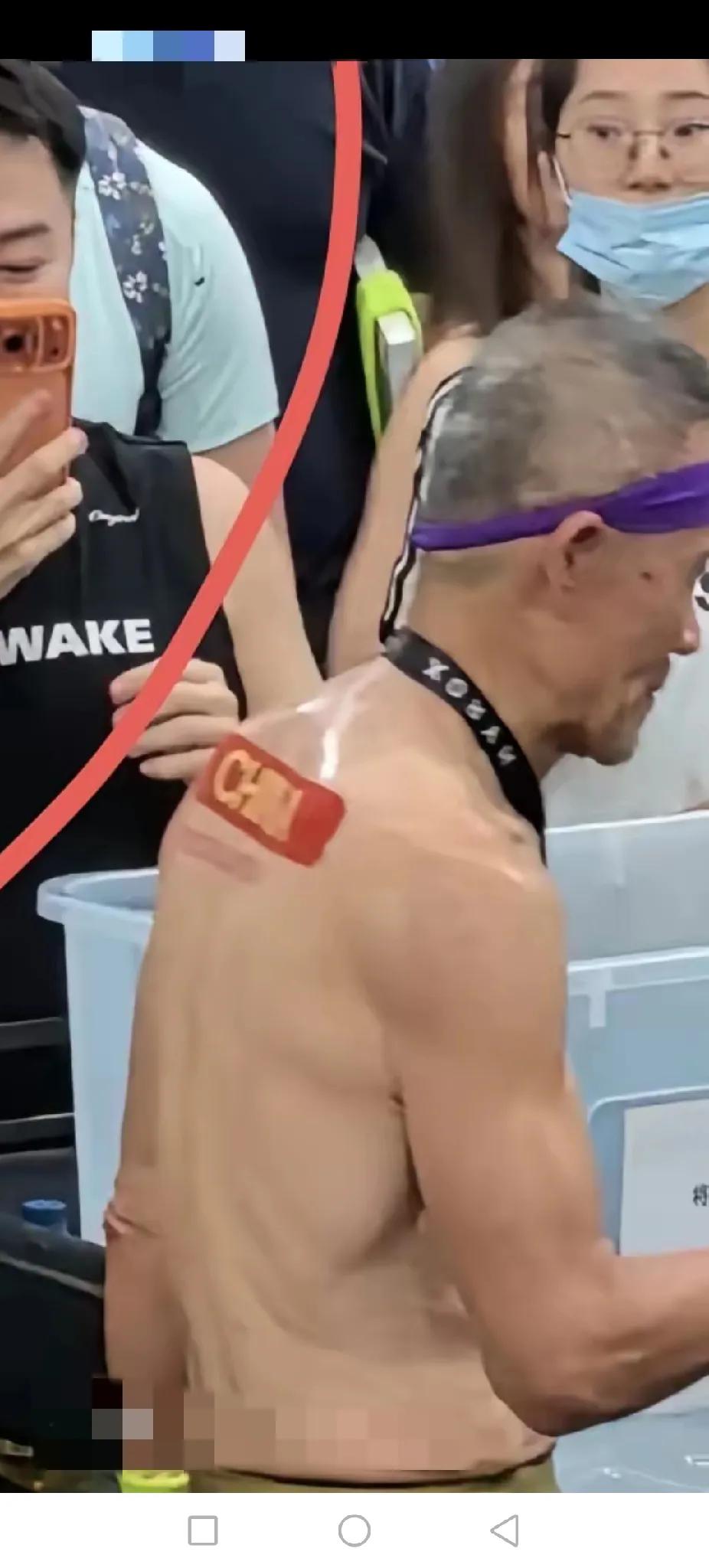 励志的75岁的王石参加的HYROX（属于什么运动类，得学英语）北京站比赛没见外国