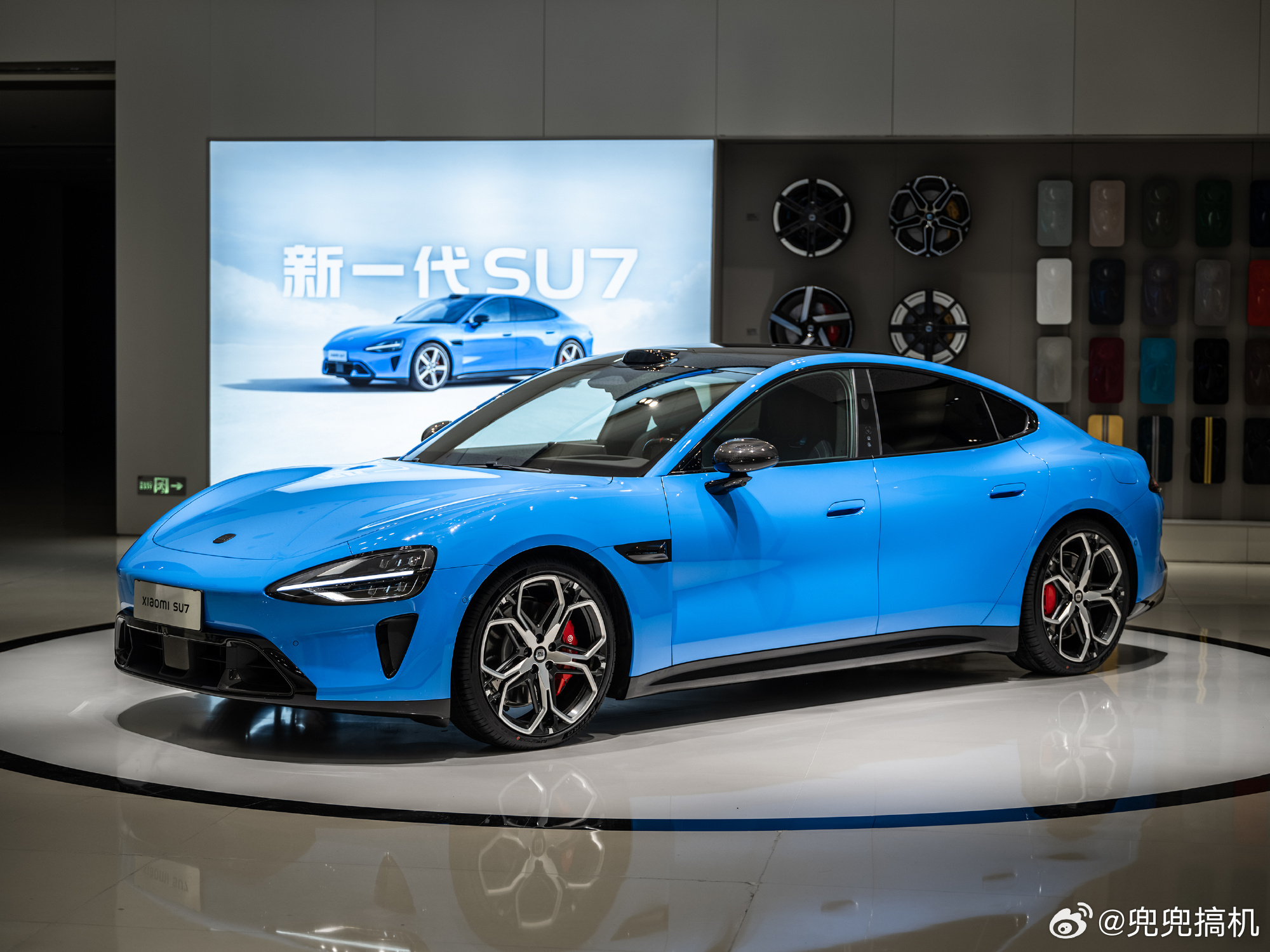 雷军说新SU7进展顺利一两个月上市 小米汽车发布以来那些质疑的声音从来没停止过，