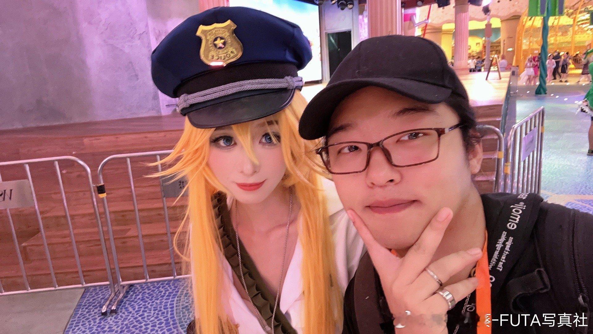 #cosplay[超话]# 萌原DAY2.PART.01 第二天依然没有坐到过山