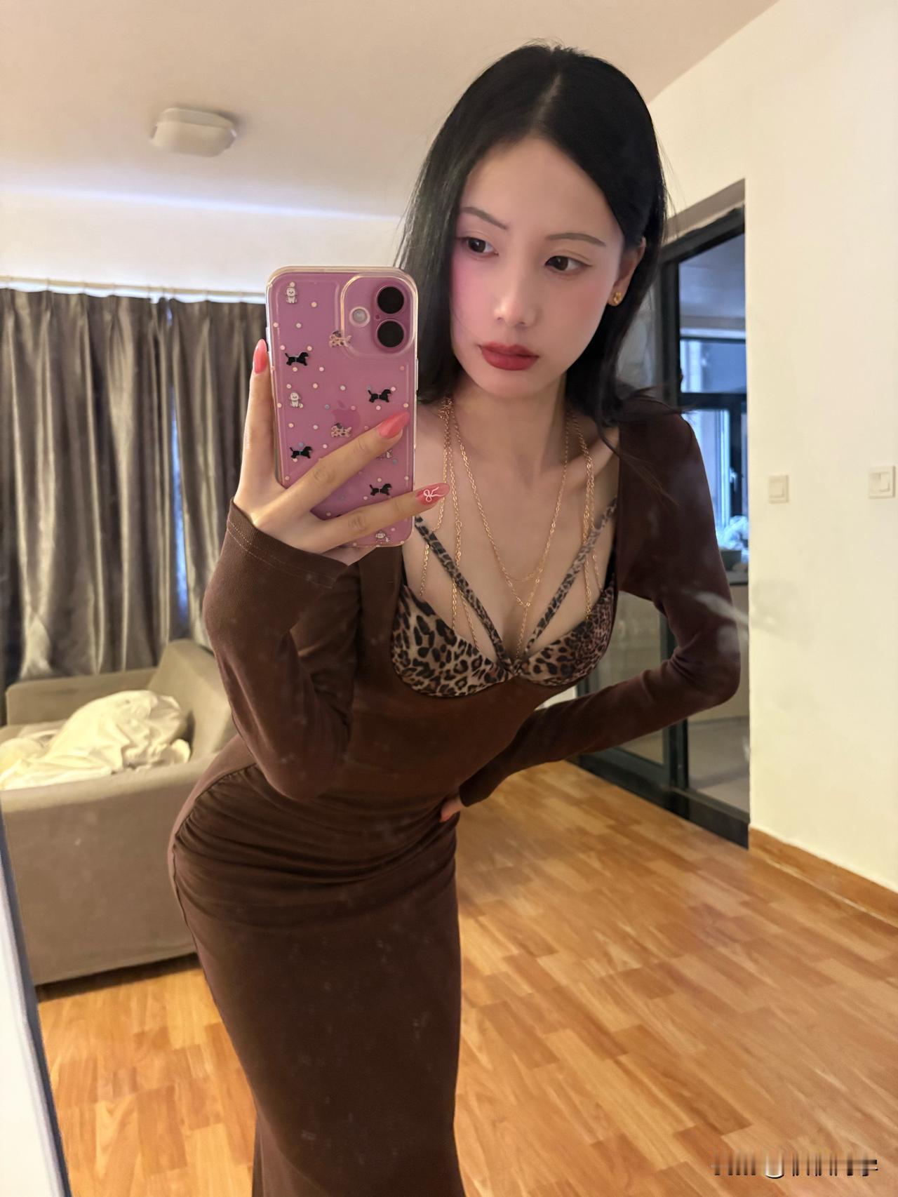 2025年的最后一天了，拍几张留个纪念。