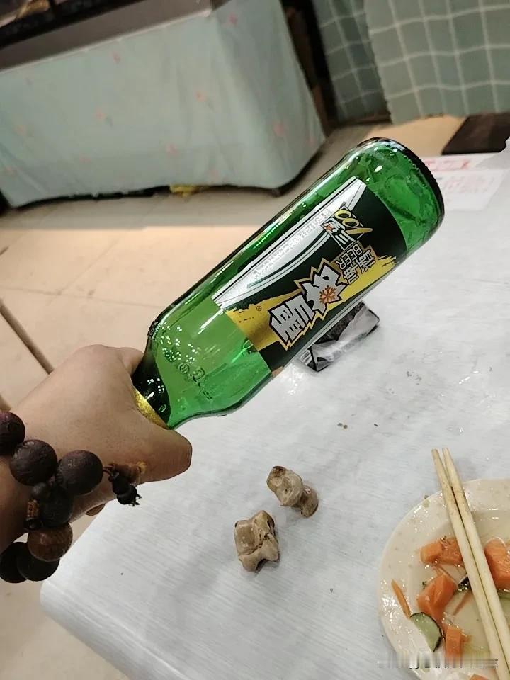 准备上前线。打日本鬼子。东北大绿棒子