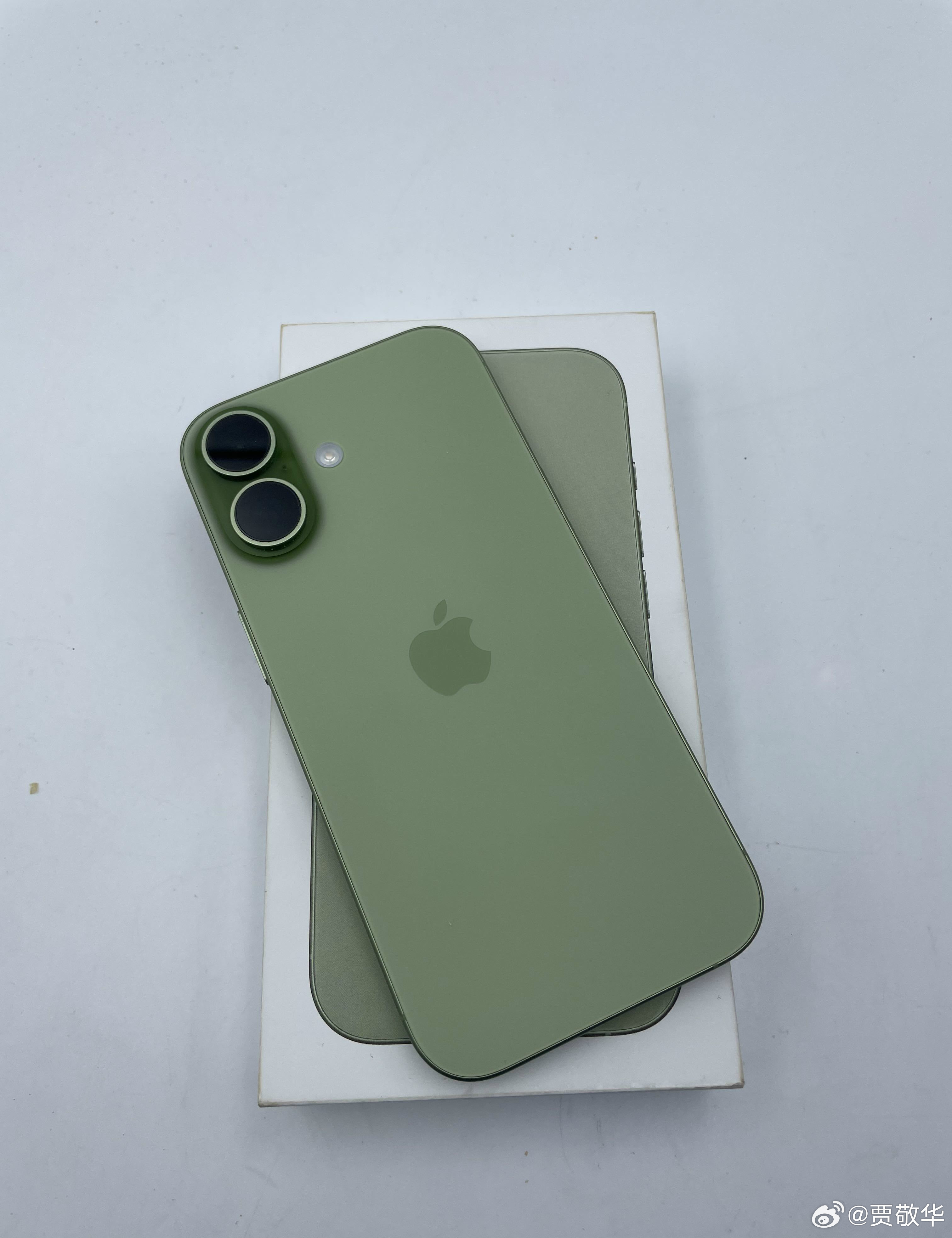 有传闻说iPhone17用电到关机后无法开机，至少充电15分钟或半小时才能重新开