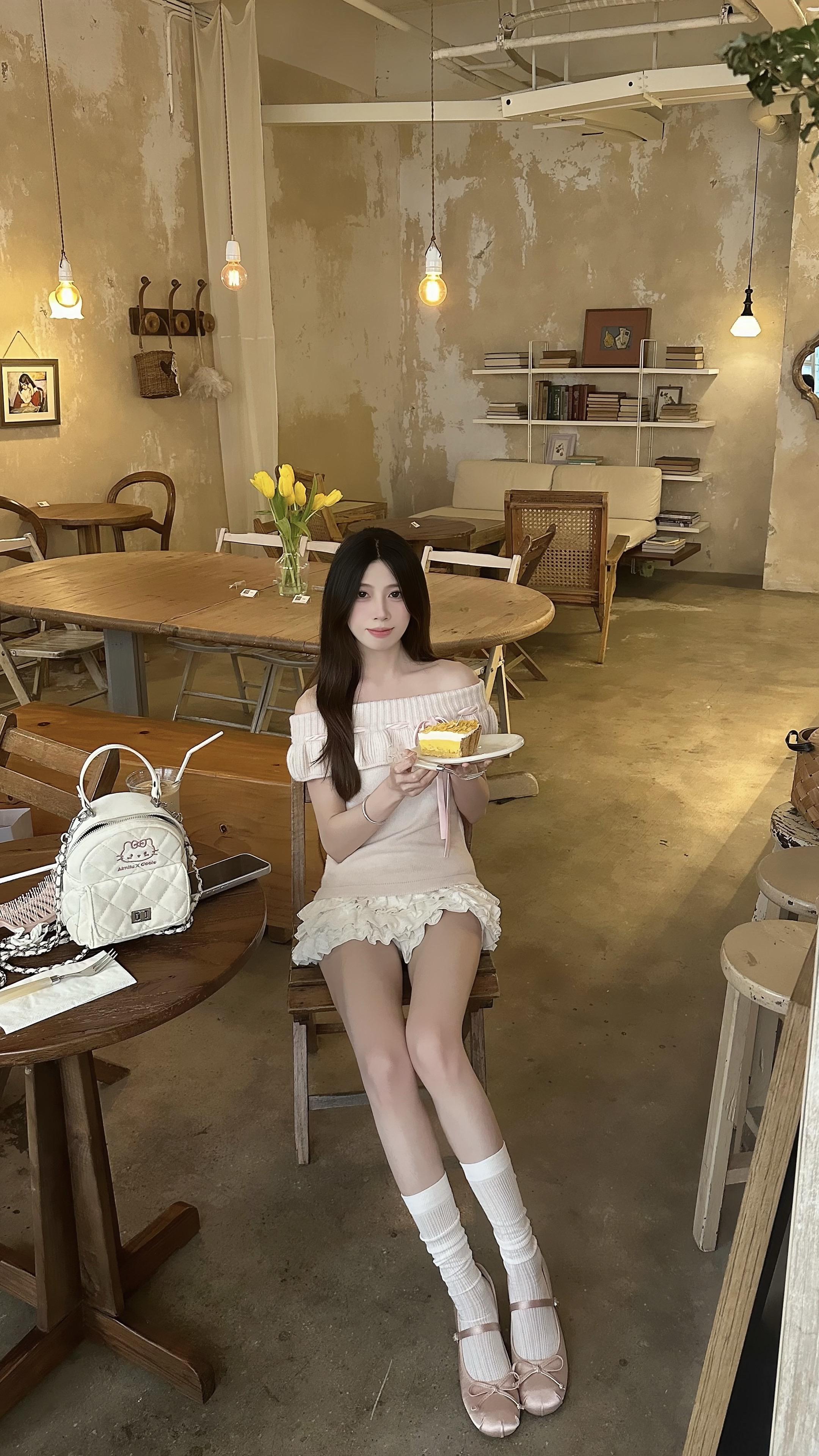 ₊⁺ ꒰১  🍮🎀( >ᆺ< )୭♡ᵎᵎ ໒꒱ ⁺₊