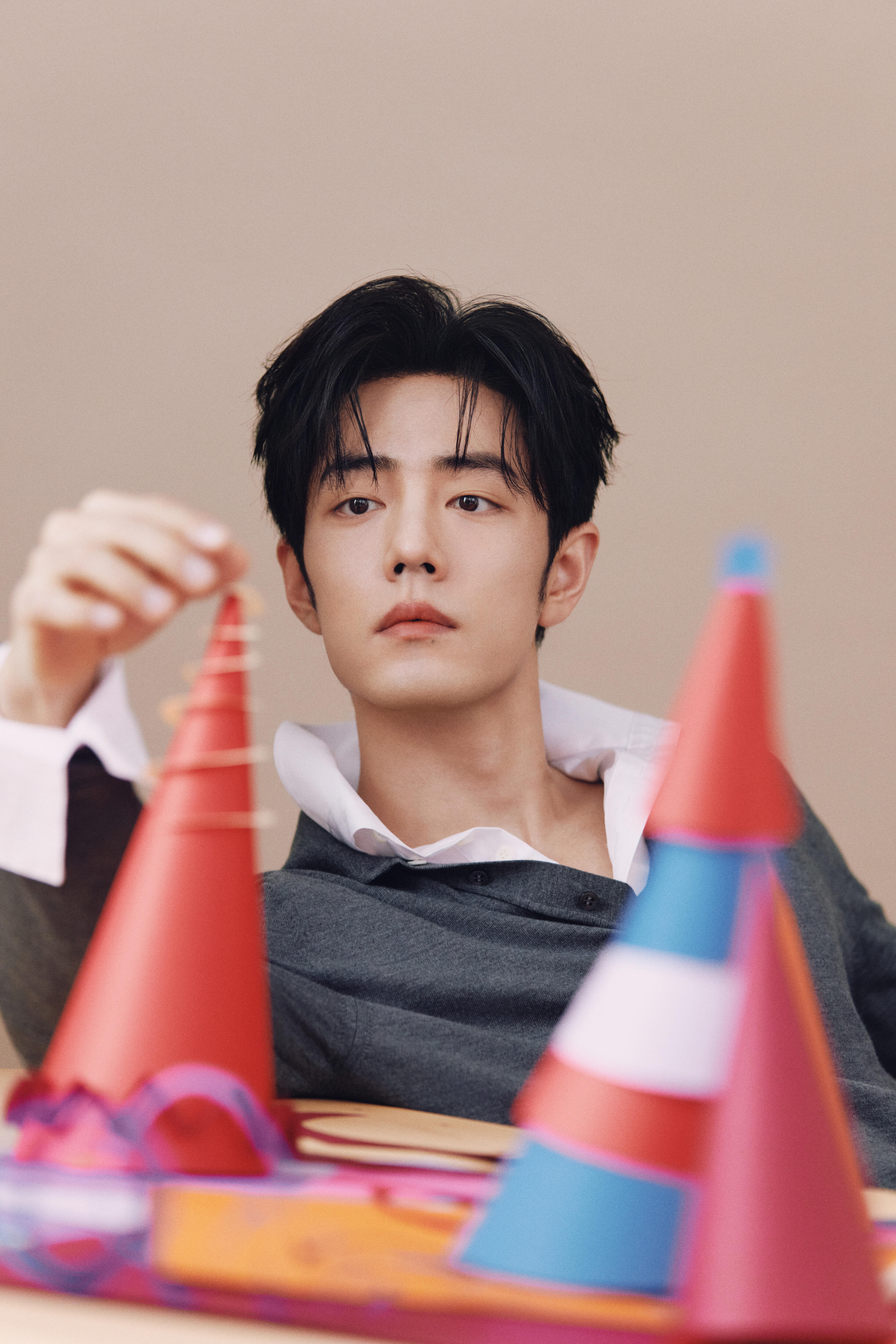 肖战1005生日快乐祝真诚热烈的肖战1005生日快乐！出道十周年快乐！站在自己热