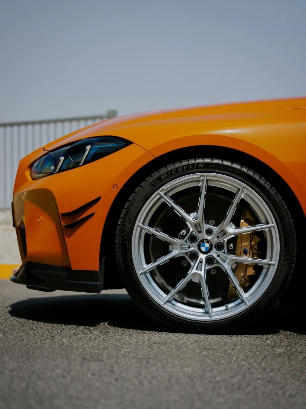 配置拉到顶！宝马G81 M3 Touring，宝马个性化定制的“火焰橙III”金