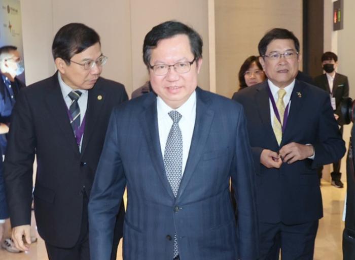郑文灿曾背后说赖清德不好！国民党桃园市议员黄敬平透露，他曾与郑文灿一同前往日本视