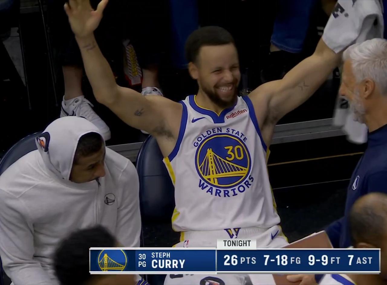 库里终于笑了！没有巴特勒和库明加的勇士大胜森林狼！

库里在对阵森林狼比赛中提前