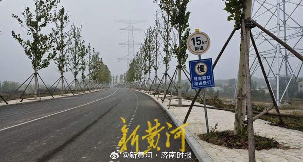 【#骑行男孩身亡案司机取保后被传唤#】10月11日，“男孩骑行摔倒遭碾轧身亡”涉