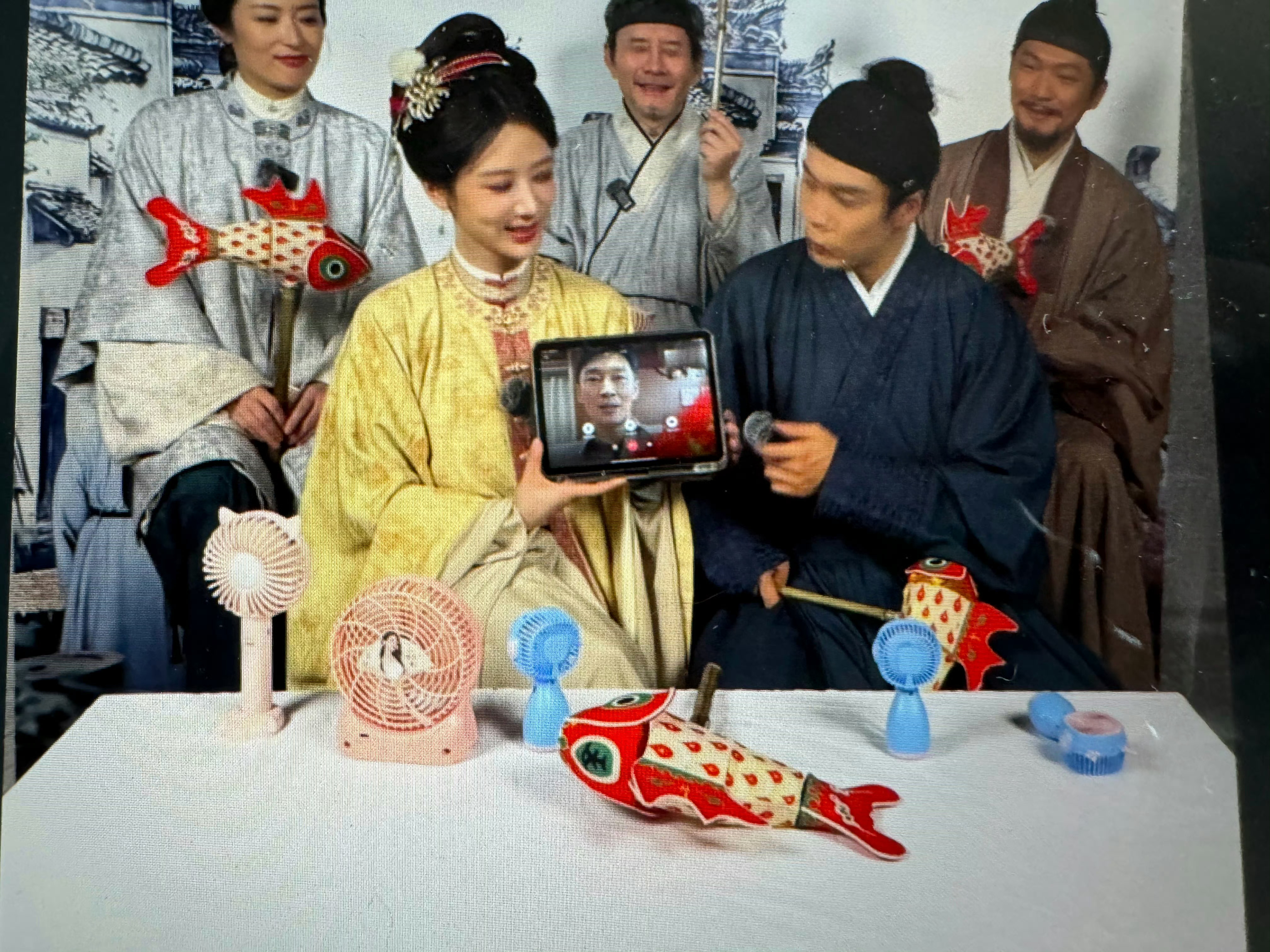 我去我去！骆大做了小李墨轩开业大吉的横幅松祯批有福气！！！