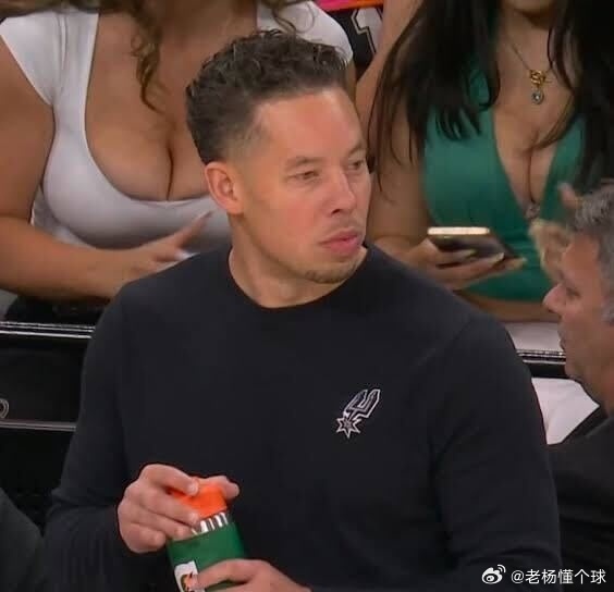 NBA 看球还是看米奇教练！尼克斯2比0马刺