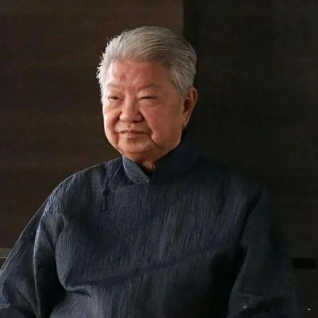 蔡澜去世的消息给我很大的启示，我算了一下，再过15年我65岁，我的存款差不多能有