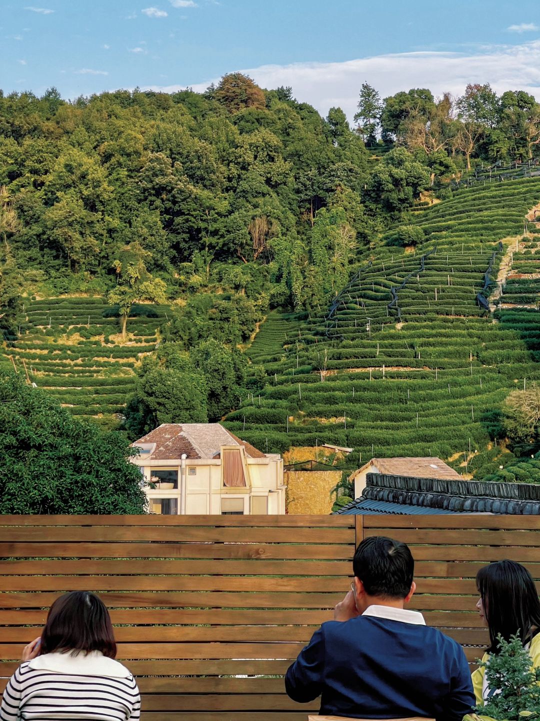 杭州这种景色到底是什么人在享受？？？