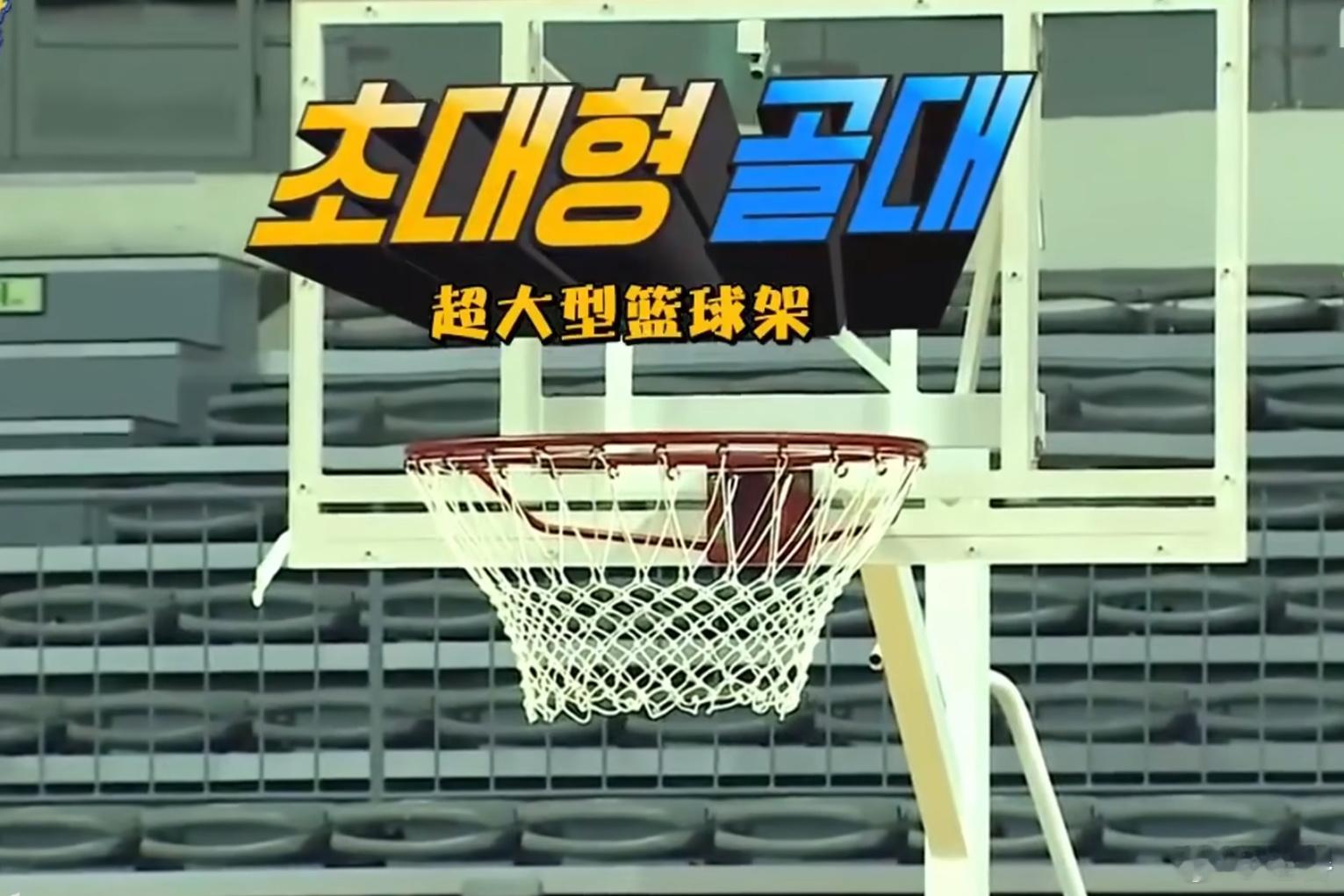 上半场新疆队三分球10投8中命中率80%高的离谱，下半场开始半节球4投1中三分效