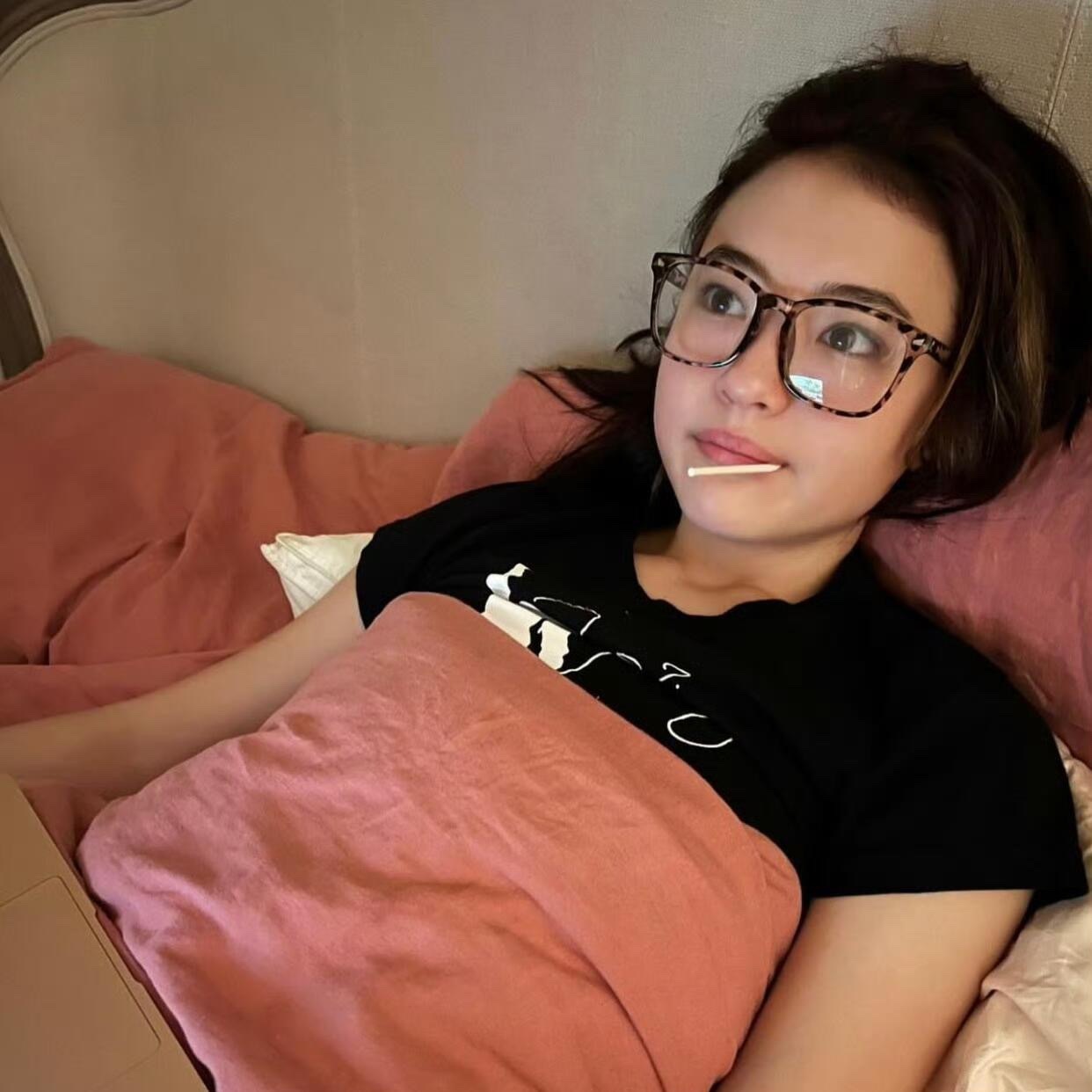 ellagross头像 小时候就是一个超萌的宝宝🍞 ​​​