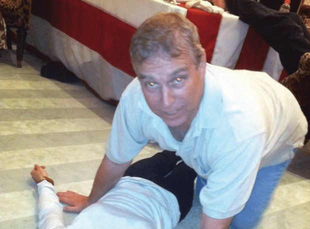 #爱泼斯坦新文件引爆全球舆论#【爱泼斯坦案超300万页新文件持续发酵！斯洛伐克前