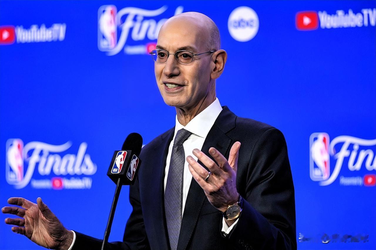 亚当肖华这次真的慌了！
詹姆斯高调向NBA宣战！

历史最水状元夸梅·布朗炮轰勒
