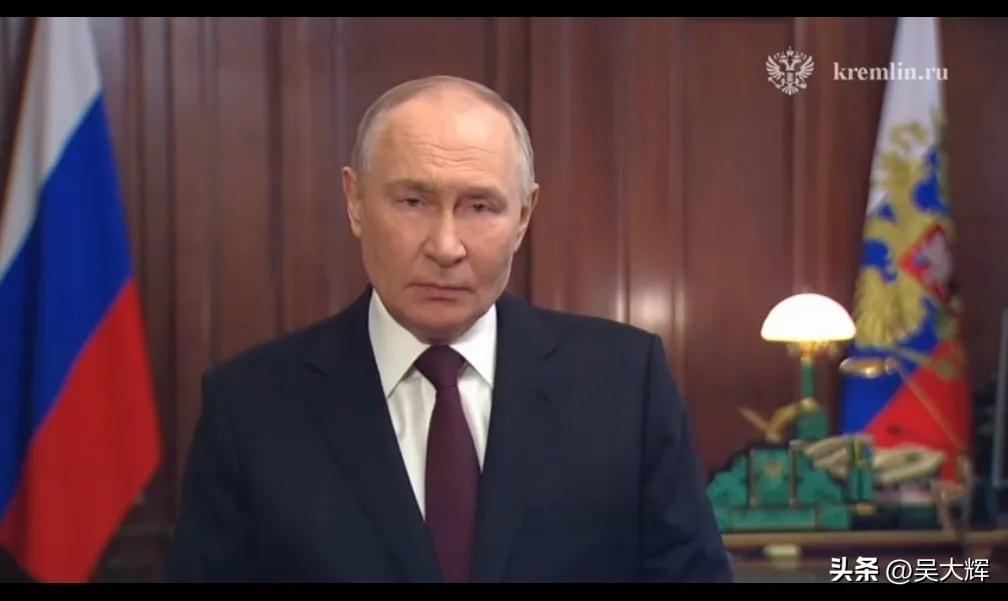 2月27日，俄罗斯特种部队日。普京向特种部队军人致以节日祝贺。他表示，组建机动分