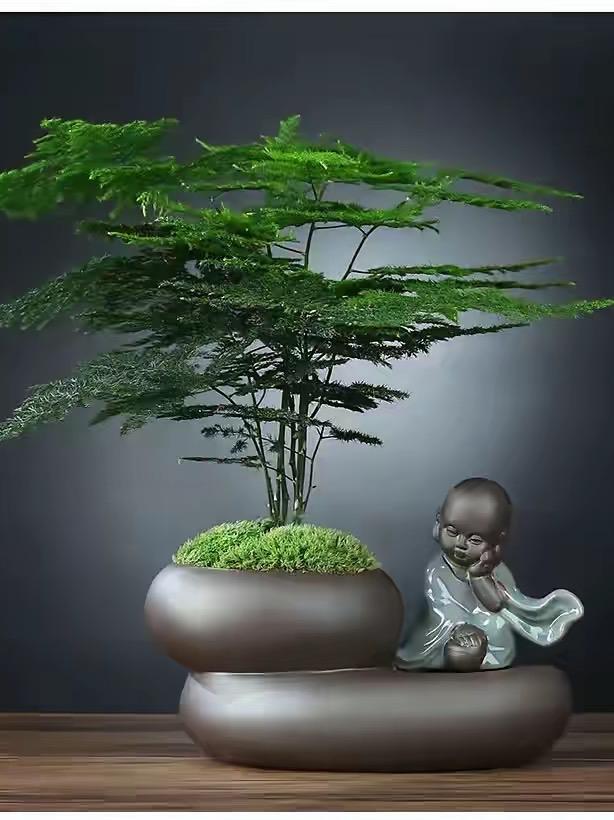 自古知己最难觅，
从来称心求本真。
横批：《难觅与本真》