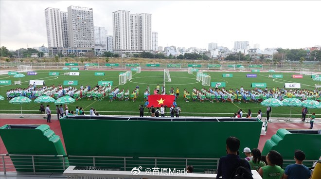 越南足球崛起，他们的大学足球也蓬勃发展了，教育体系的学生赛事越来越多，观众热情高
