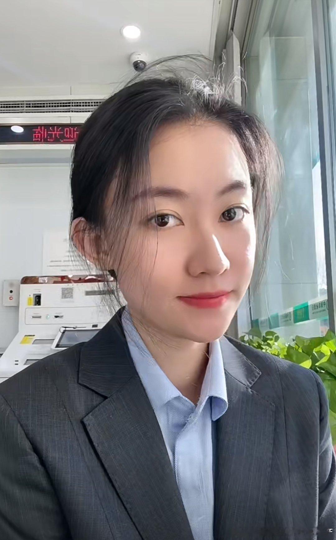 当房地产不行的时候，中国为什么会出现通缩？什么是通缩？就是通货紧缩的意思。通货就