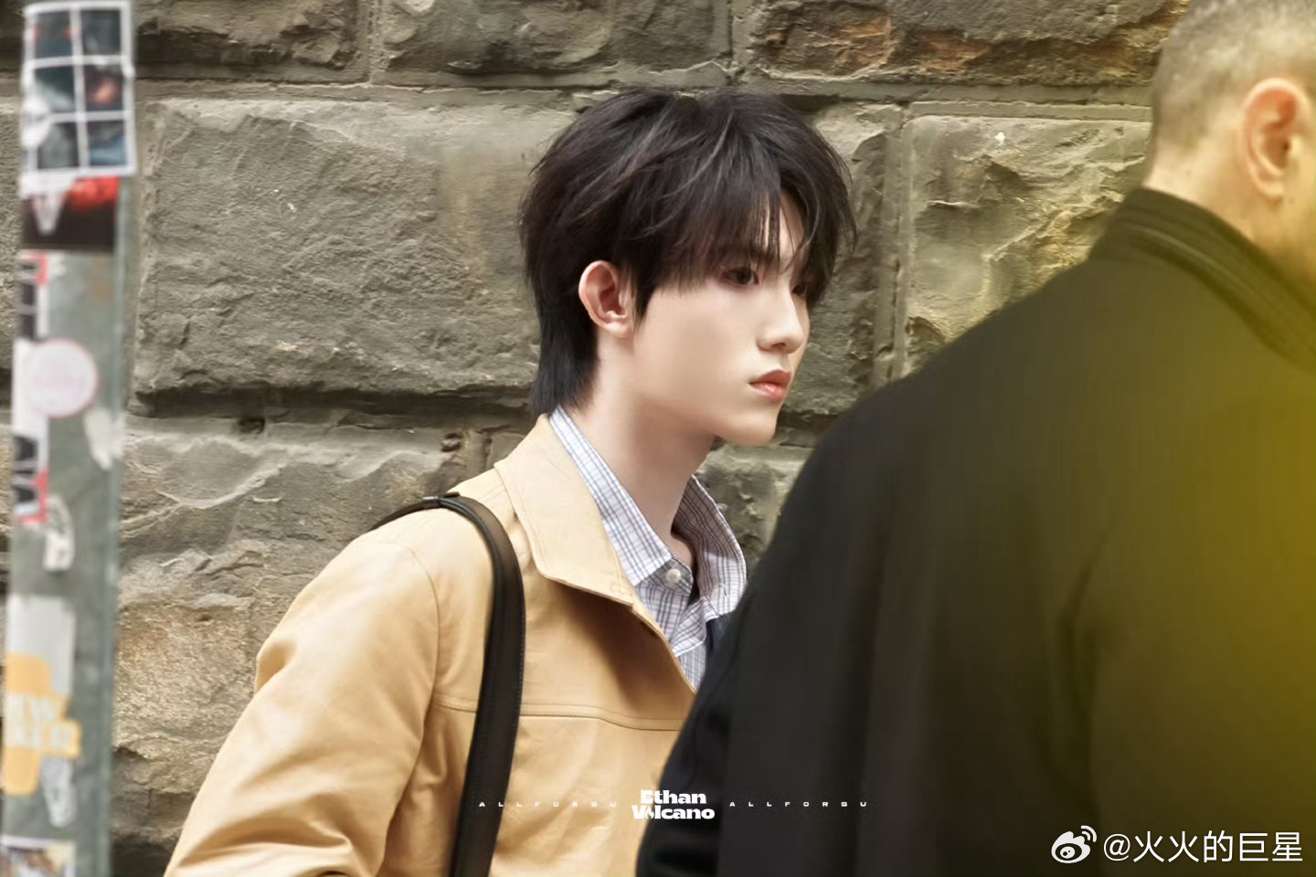 好有氛围感啊苏新皓佛罗伦萨路透