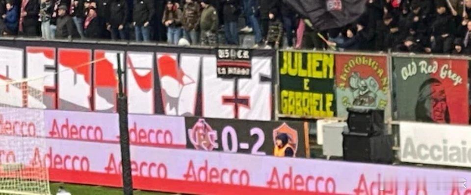 根据意大利媒体《罗马体育报》的报道，在早些时候结束的罗马3-1击败克雷莫纳的比赛