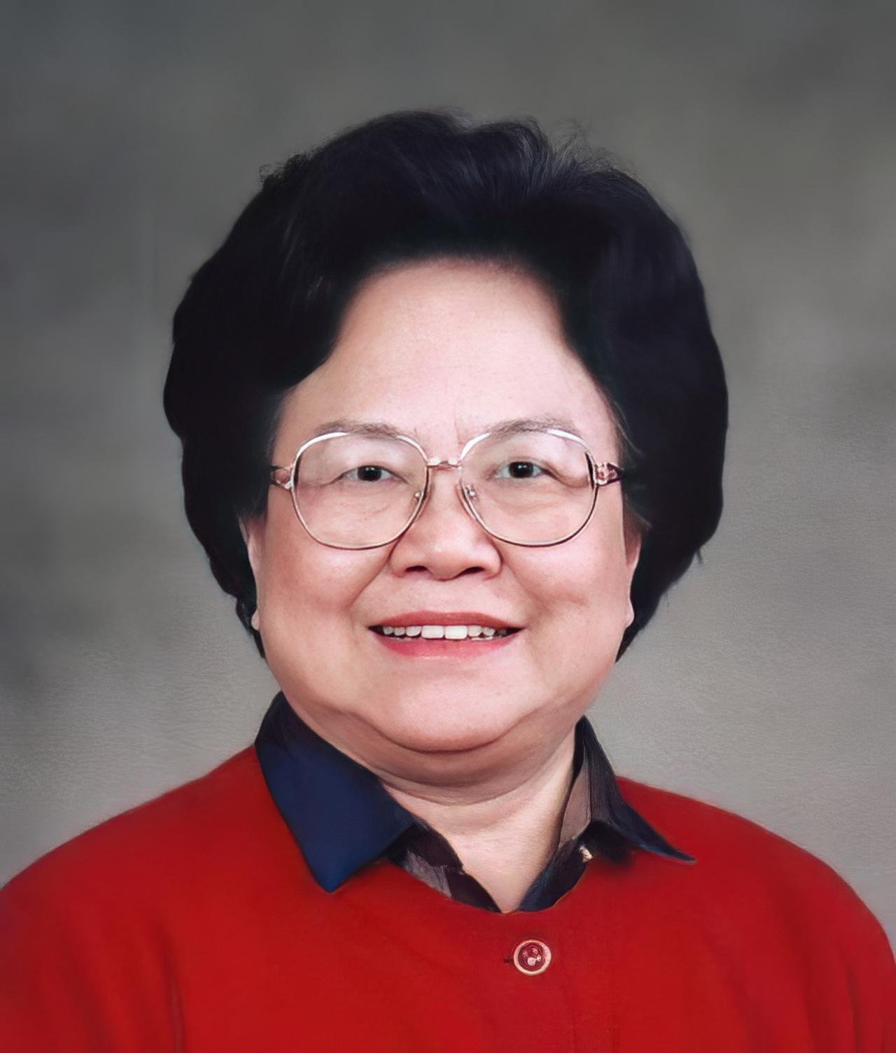 彭珮云同志安详辞世，享年 96 岁，这一消息令人满是缅怀之情。

她和百岁丈夫王