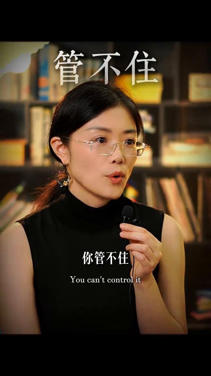 男人孩子不服管怎么办？
男朋友爱打牌，一坐就没瘾，你管不住。老公不管孩子不回家，