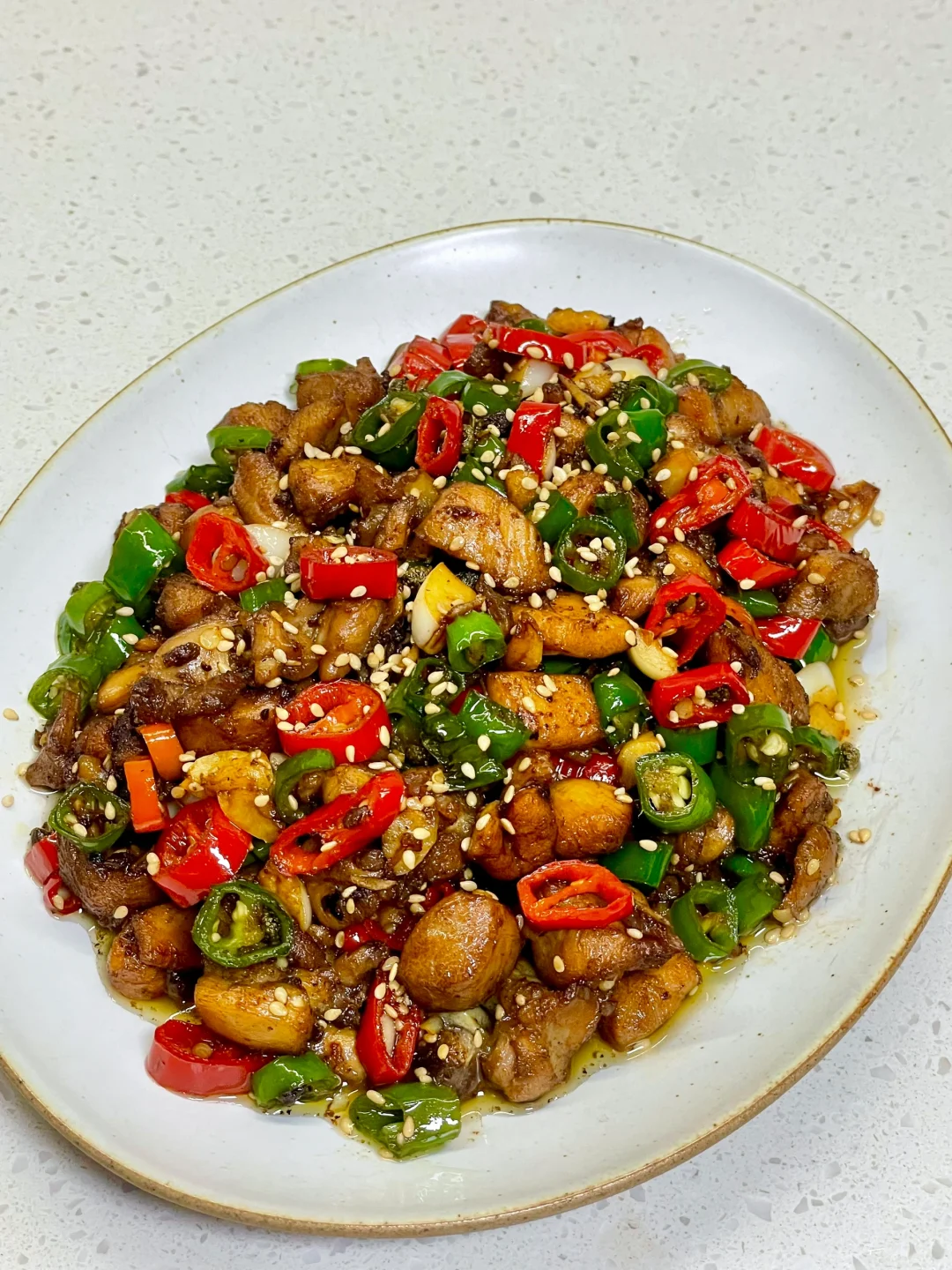 麻辣鲜香的双椒鸡丁，附详细做法～