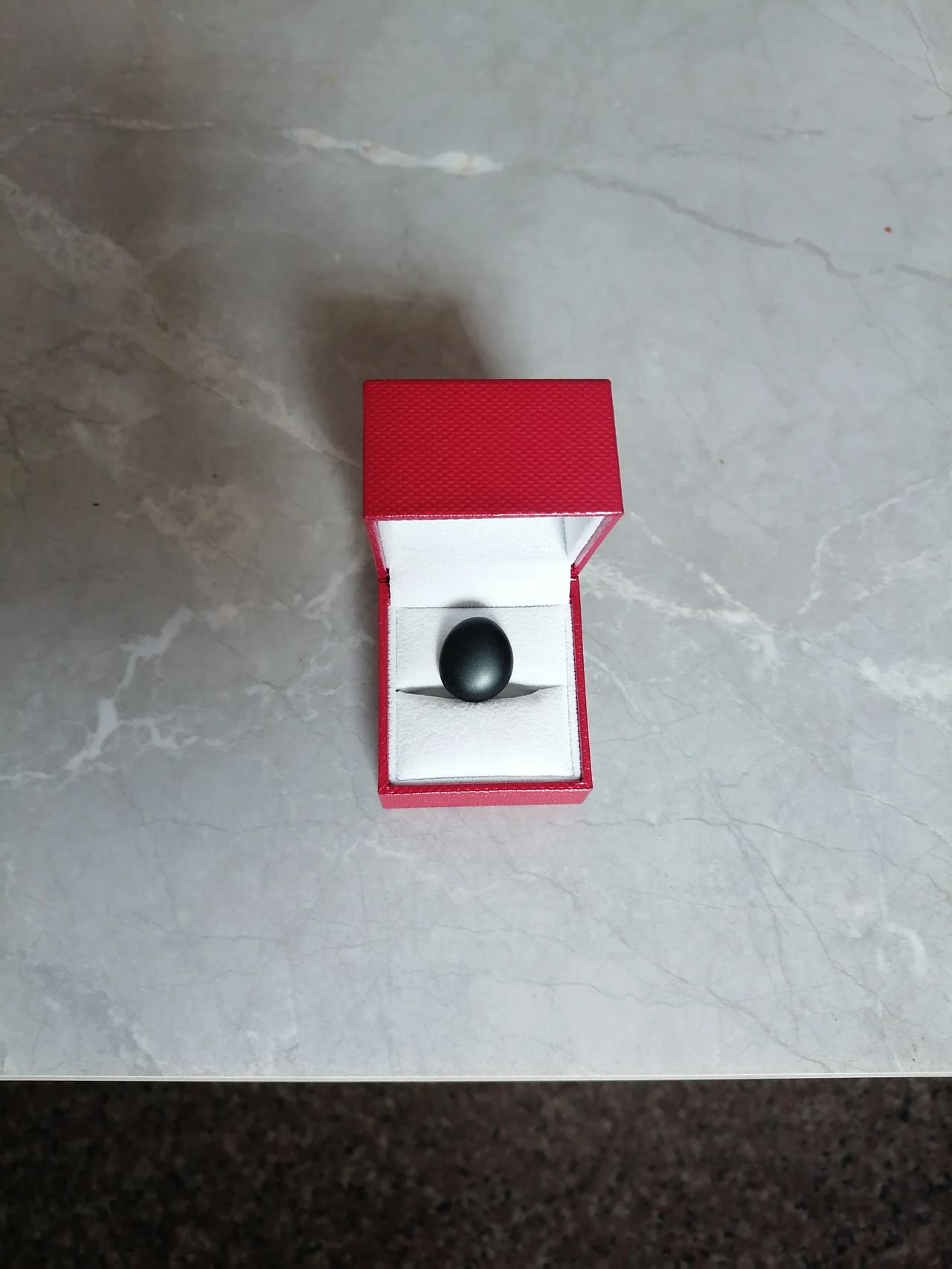 非卖品宝石级极品玻璃陨石，江苏常州地区，请欣赏