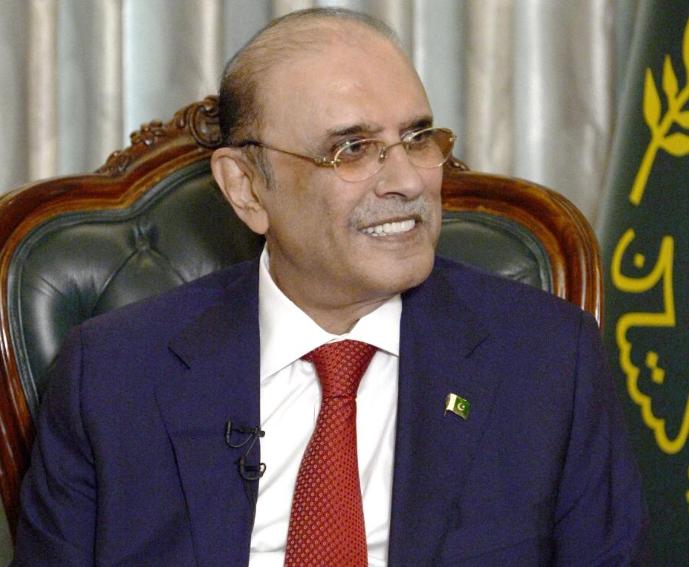 美伊第二轮谈判彻底破裂后，中东停火的可能性明显下降，巴基斯坦总统扎尔达里选择在这